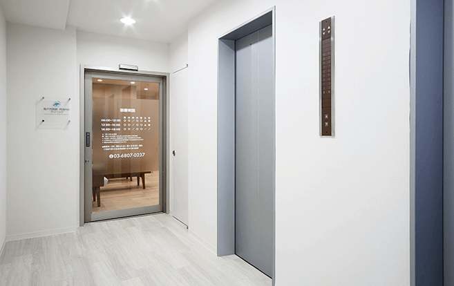 クリニック入口