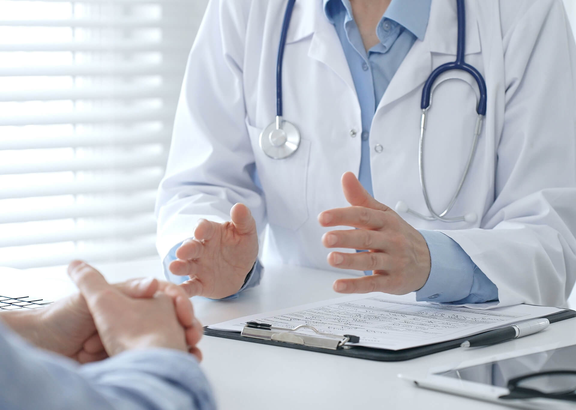 土曜・日曜も診療日毎日実施の日帰り大腸ポリープ切除